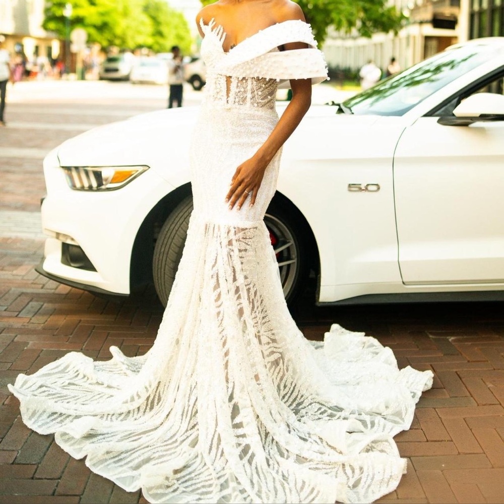 Elegant Off-Shoulder White Dress